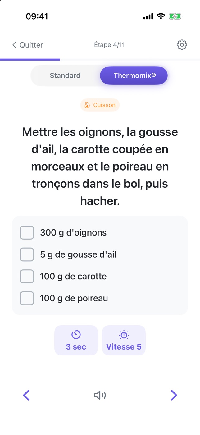 Capture de PlanPlate en mode Thermomix : mettre les oignons, l'ail, la carotte et le poireau dans le bol et hacher 3 secondes à vitesse 5